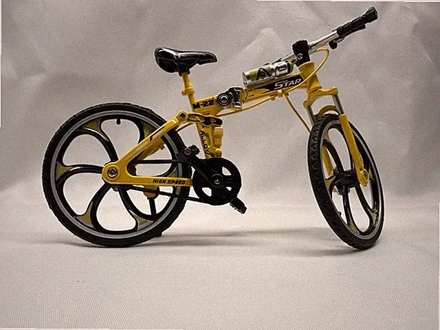 Mini Folding Bike Toy 4 Kids-Coloful Collectible Model